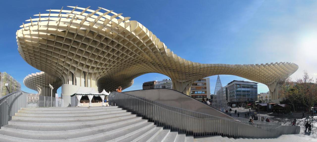 Azahar Metropol Parasol, Parking Gratis Para Coches Medianos Севілья Екстер'єр фото